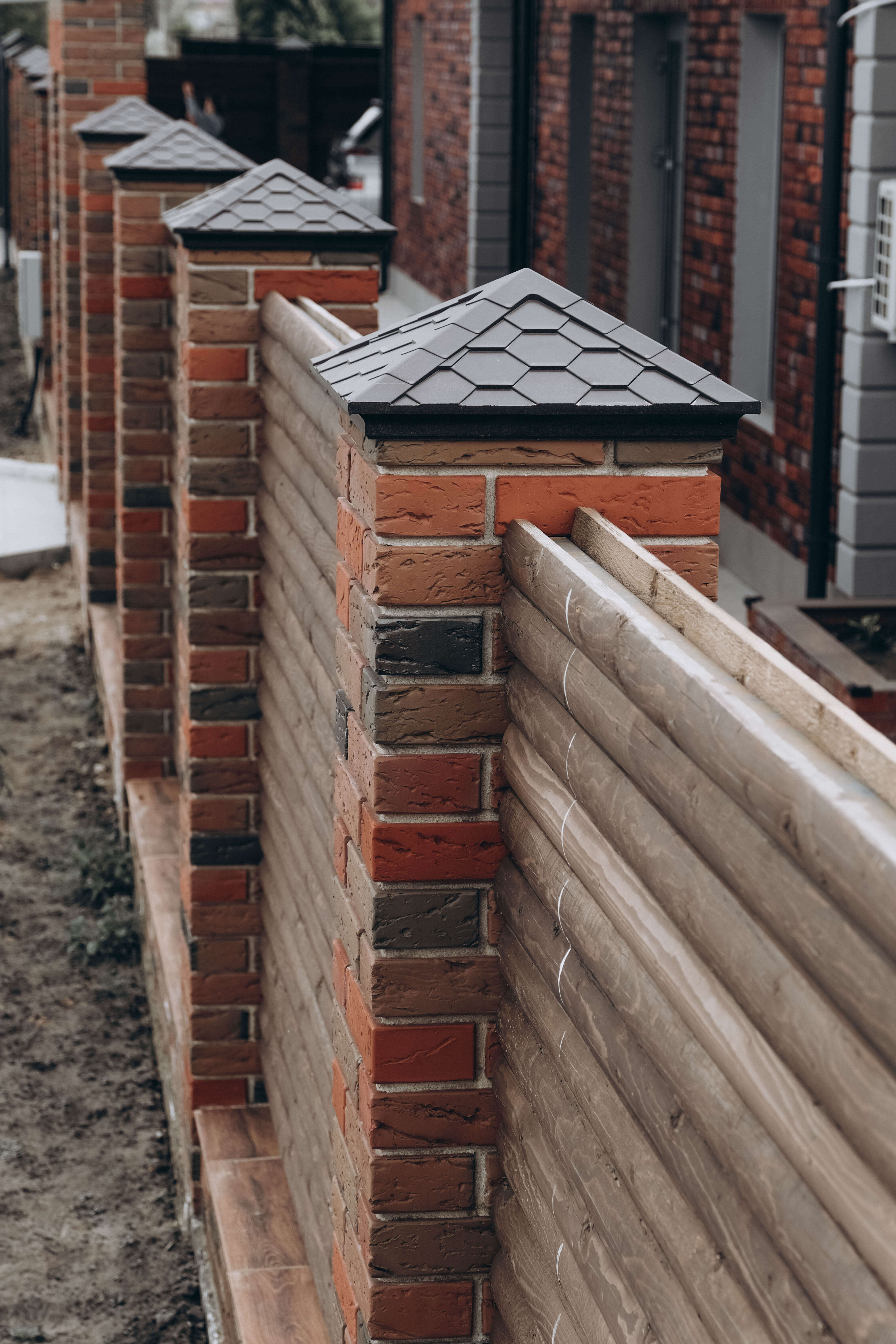 Колпак Zking Эверест Коричневый на столб 1.5х1.5 кирпича (390х390мм) в Белгороде фото